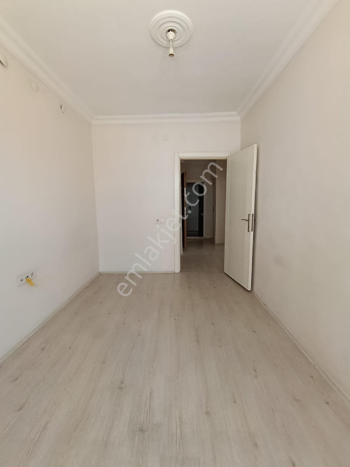 Çamlıca Mahallesinde Satılık 2+1 Daire - Görsel 11
