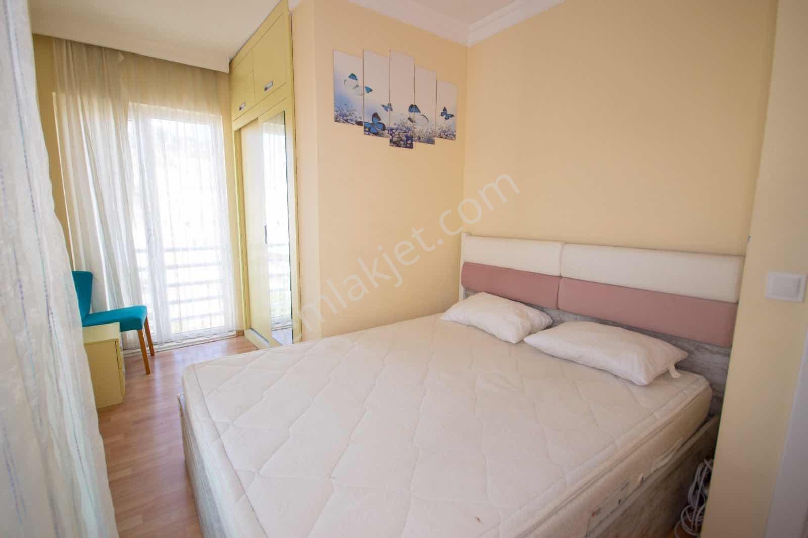 Konyaaltında Ayrı Girişli Denize Yakın Dubleks Daire - Görsel 9