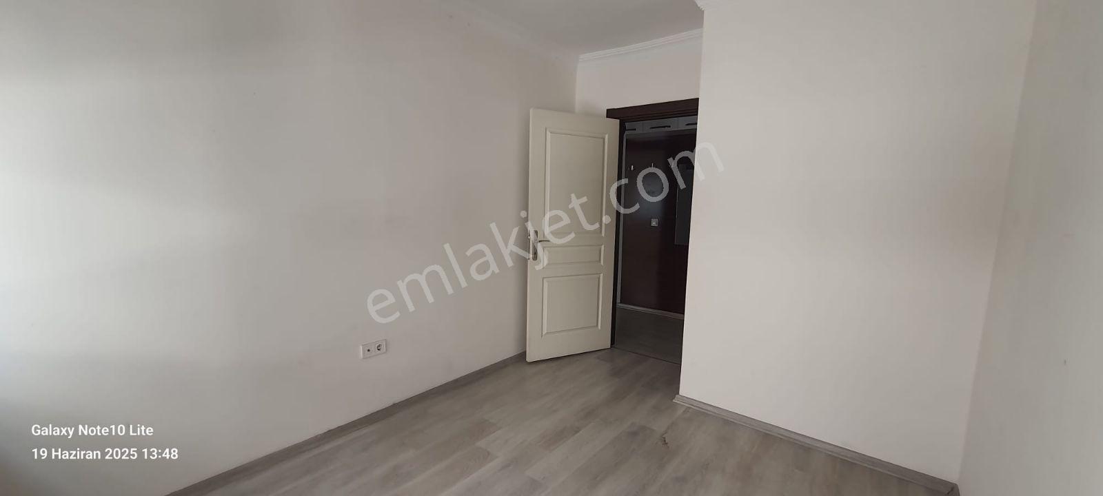 Kapalı Otoparklı Site İçinde Doğalgazlı 2+1 - Görsel 4