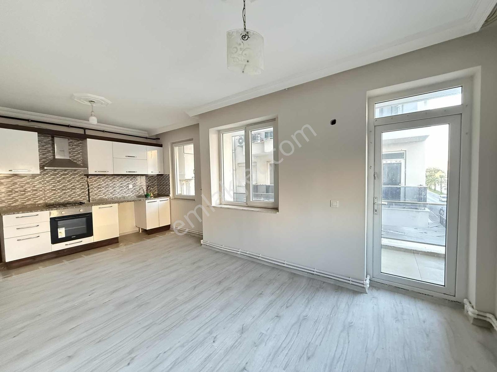 Kapalı Otoparklı Site İçinde Doğalgazlı 2+1 - Görsel 17