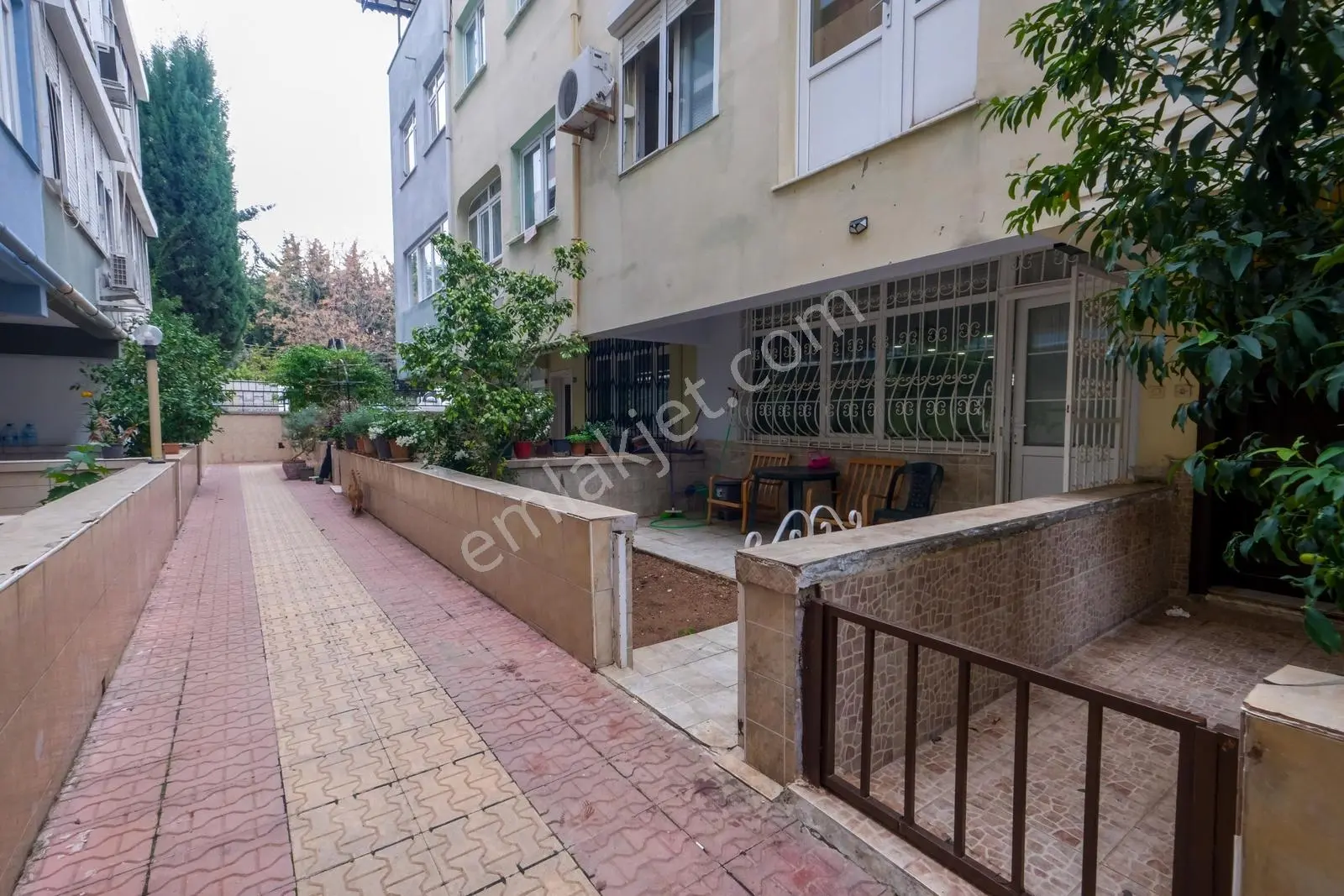 Fırsat! Güzeloba Çınar Sitesi Villa Konseptli Triplex (3+2) - Görsel 5