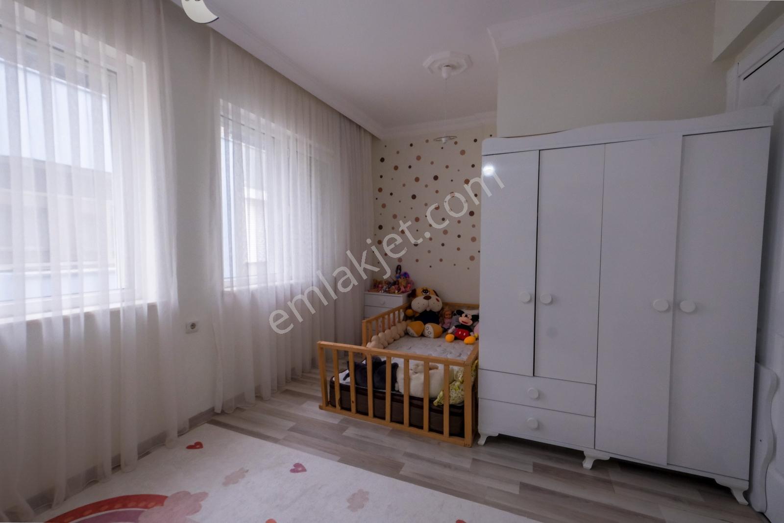 Fırsat! Güzeloba Çınar Sitesi Villa Konseptli Triplex (3+2) - Görsel 27