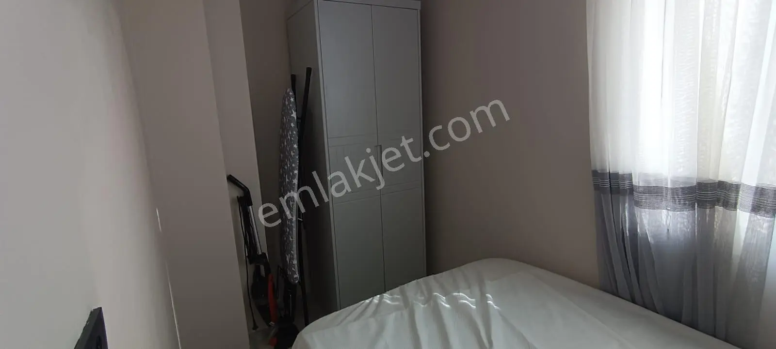 Ender Uysal Gayrimenkulden Yunusemre De 1+1 Klimalı Kiralık Apart.. - Görsel 3