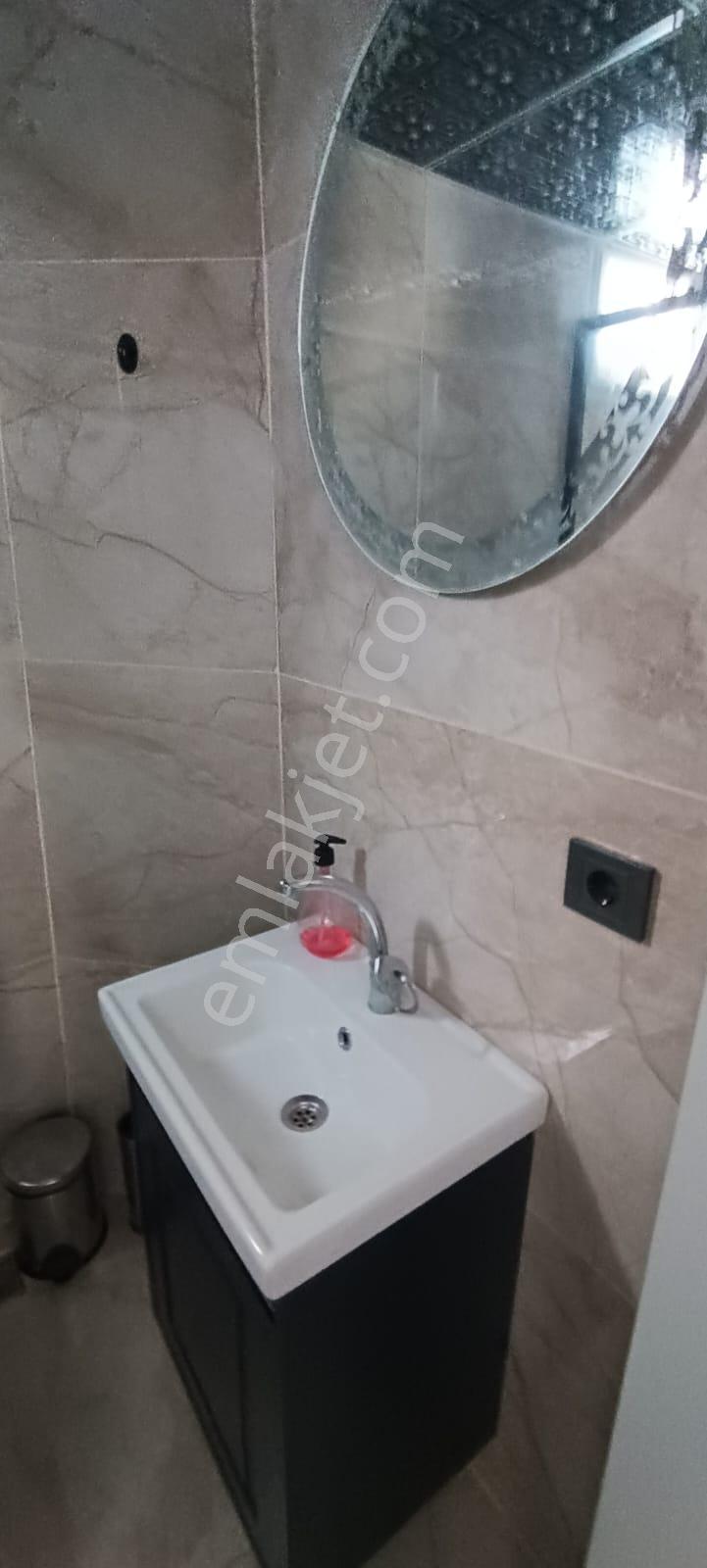 Ender Uysal Gayrimenkulden Yunusemre De 1+1 Klimalı Kiralık Apart.. - Görsel 7