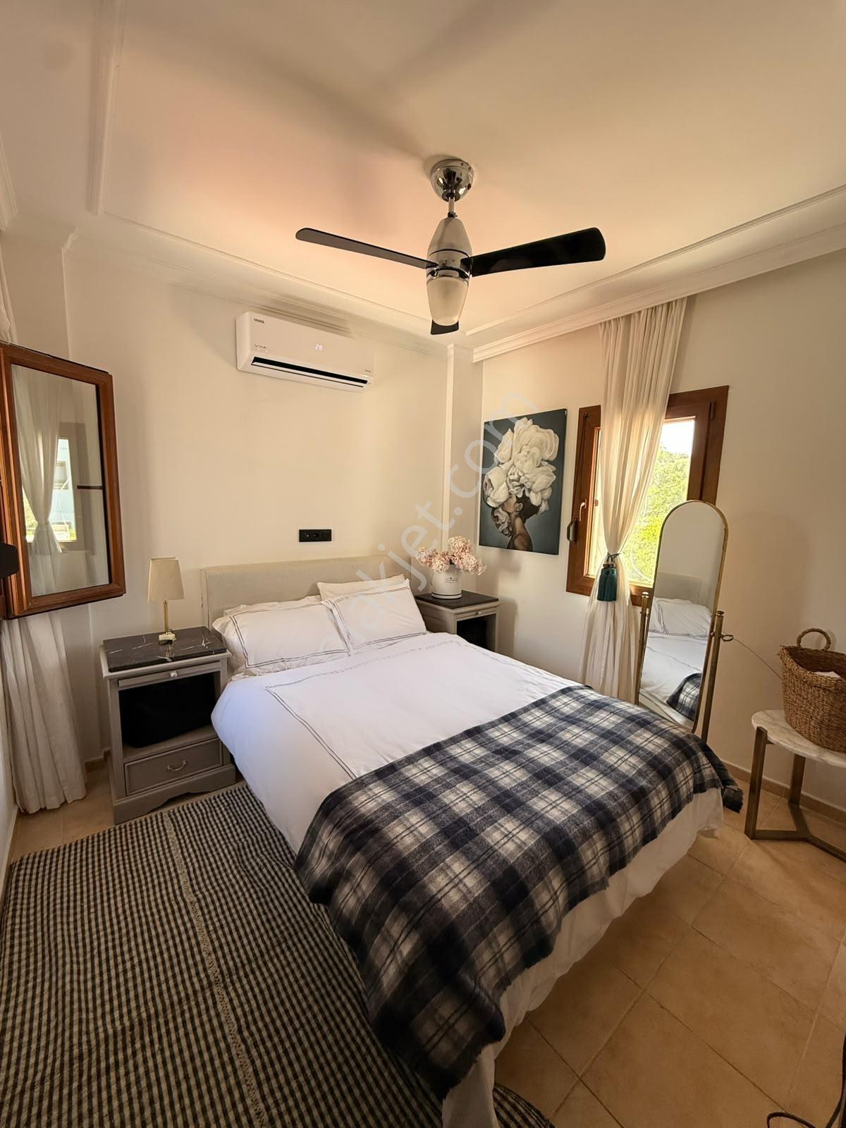 Bodrum Yalıkavakta Marinaya Yürüme Mesafesinde 2+1 Üst Kat Daire - Görsel 17
