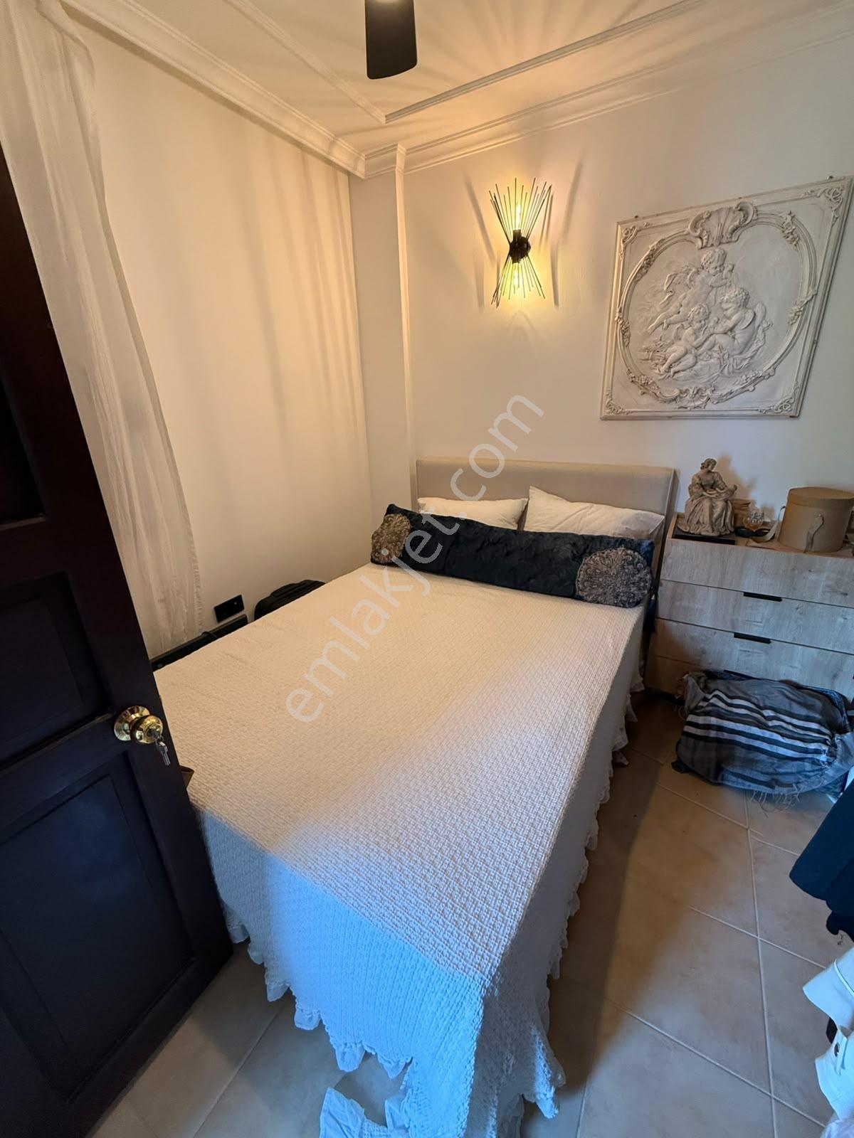 Bodrum Yalıkavakta Marinaya Yürüme Mesafesinde 2+1 Üst Kat Daire - Görsel 16