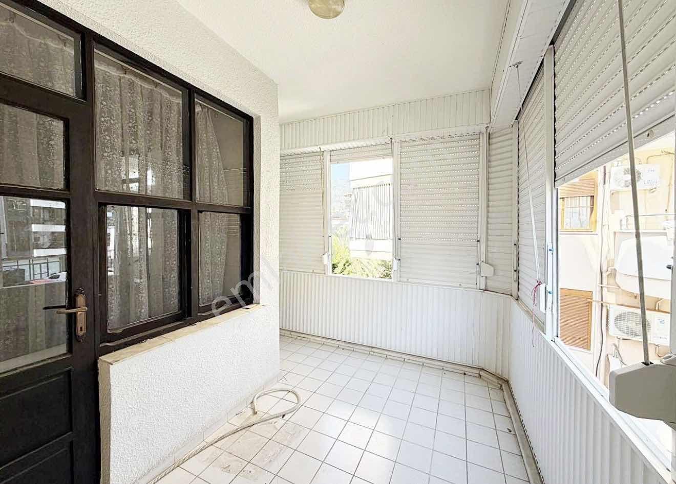 Saray Mahallesinde Mehteşem Konumda 3+1 Kiralık Daire - Görsel 10
