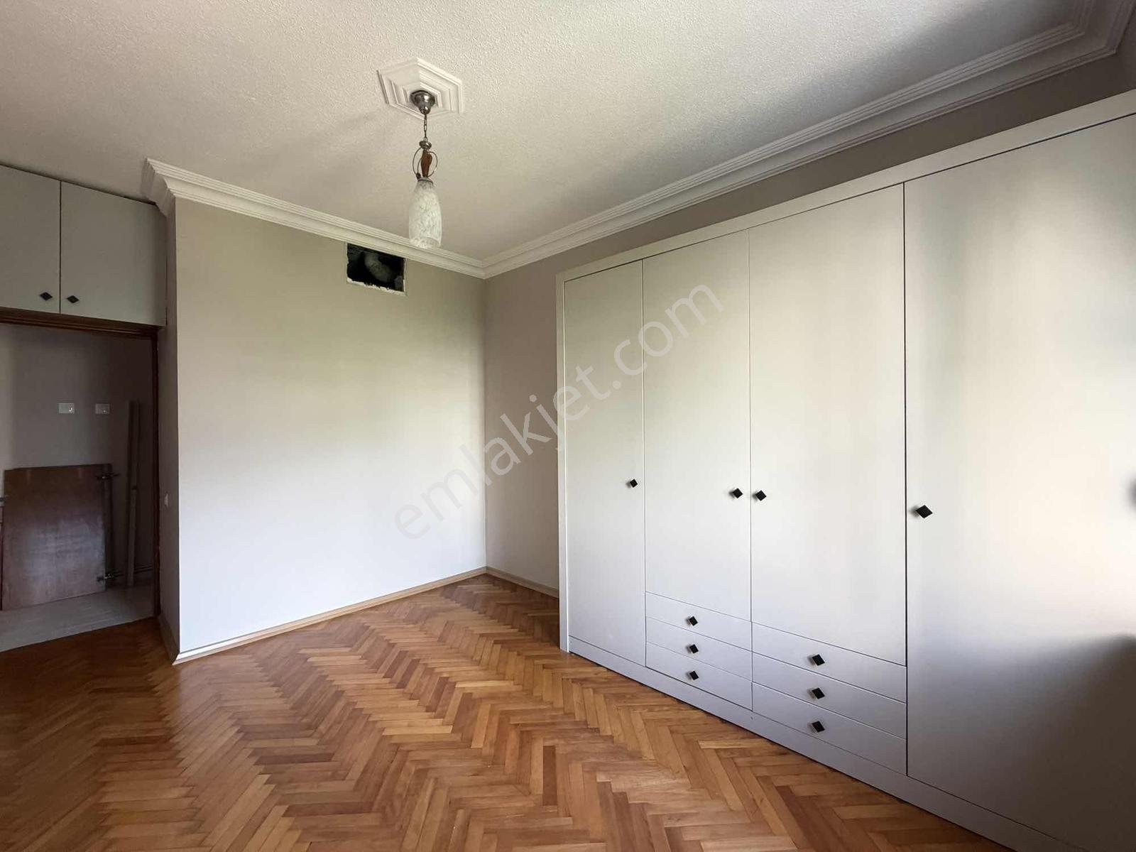 Saray Mahallesinde Mehteşem Konumda 3+1 Kiralık Daire - Görsel 11