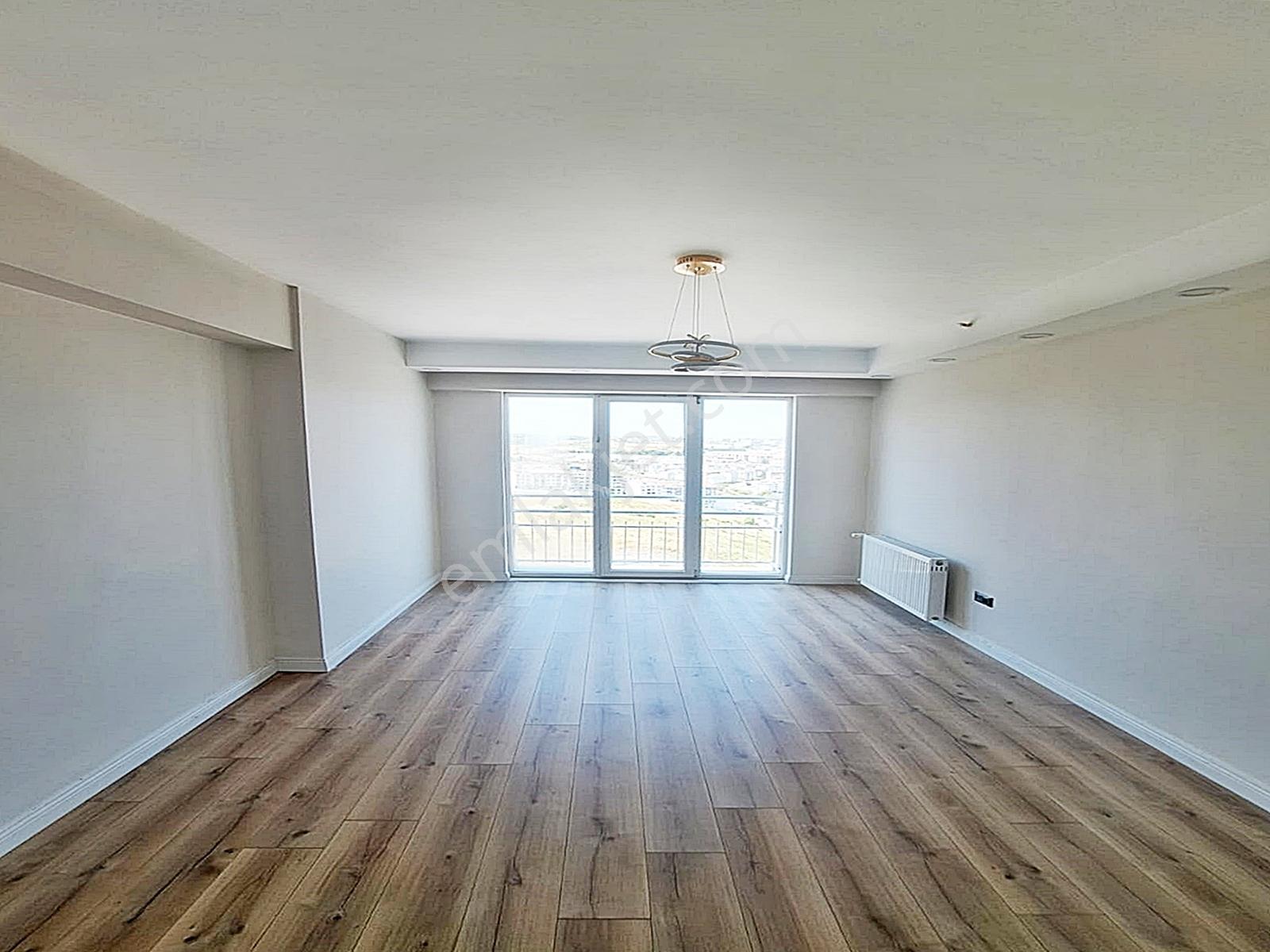 Beylikdüzü Site İçinde Ultra Lüks 1+1 Satılık Daire - Görsel 5
