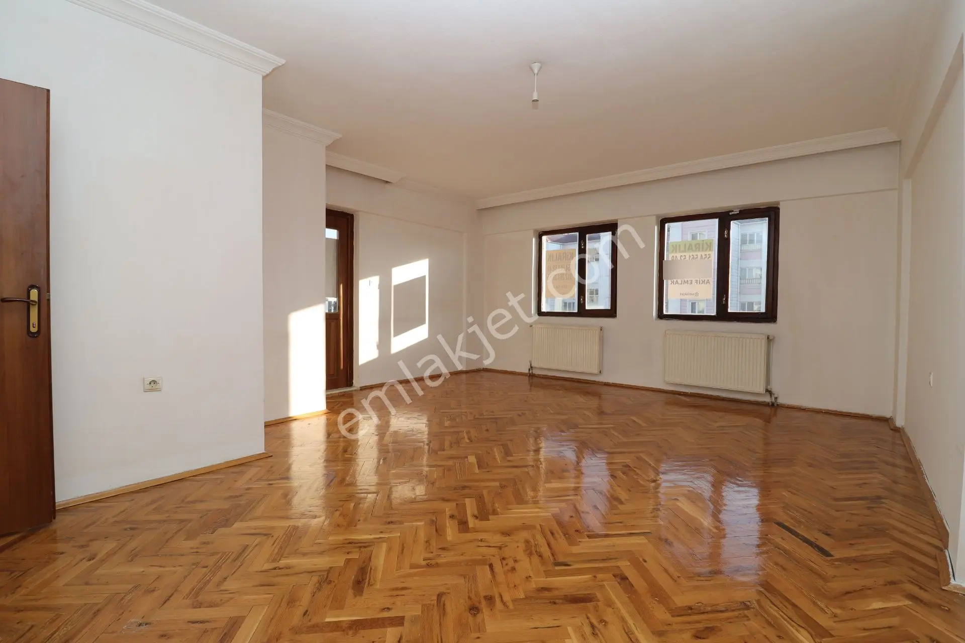 Akif'ten Site İçi Asansörlü Ara Kat G/d Cephe 3+1 Kiralık Daire - Görsel 3