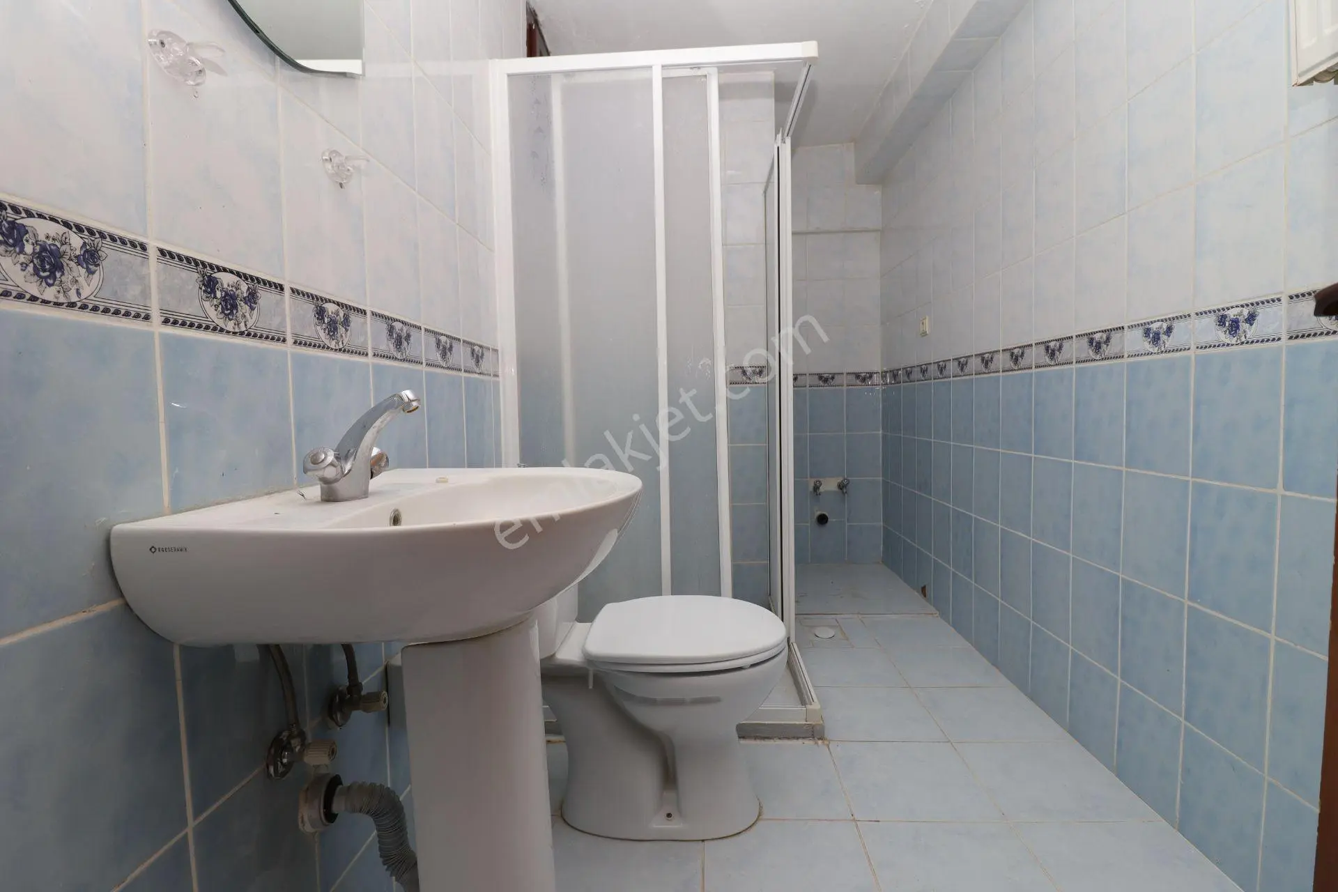 Akif'ten Site İçi Asansörlü Ara Kat G/d Cephe 3+1 Kiralık Daire - Görsel 25