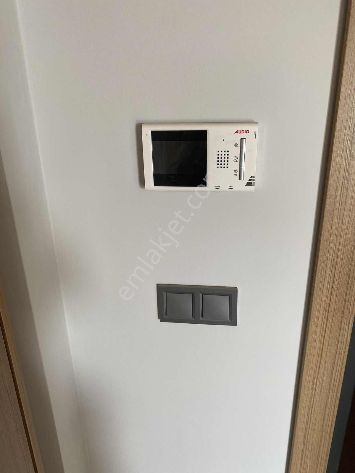 Havuzu Güvenlıkli Sitede Full Kredili Satılık 3 + 1 Daıre - Görsel 20