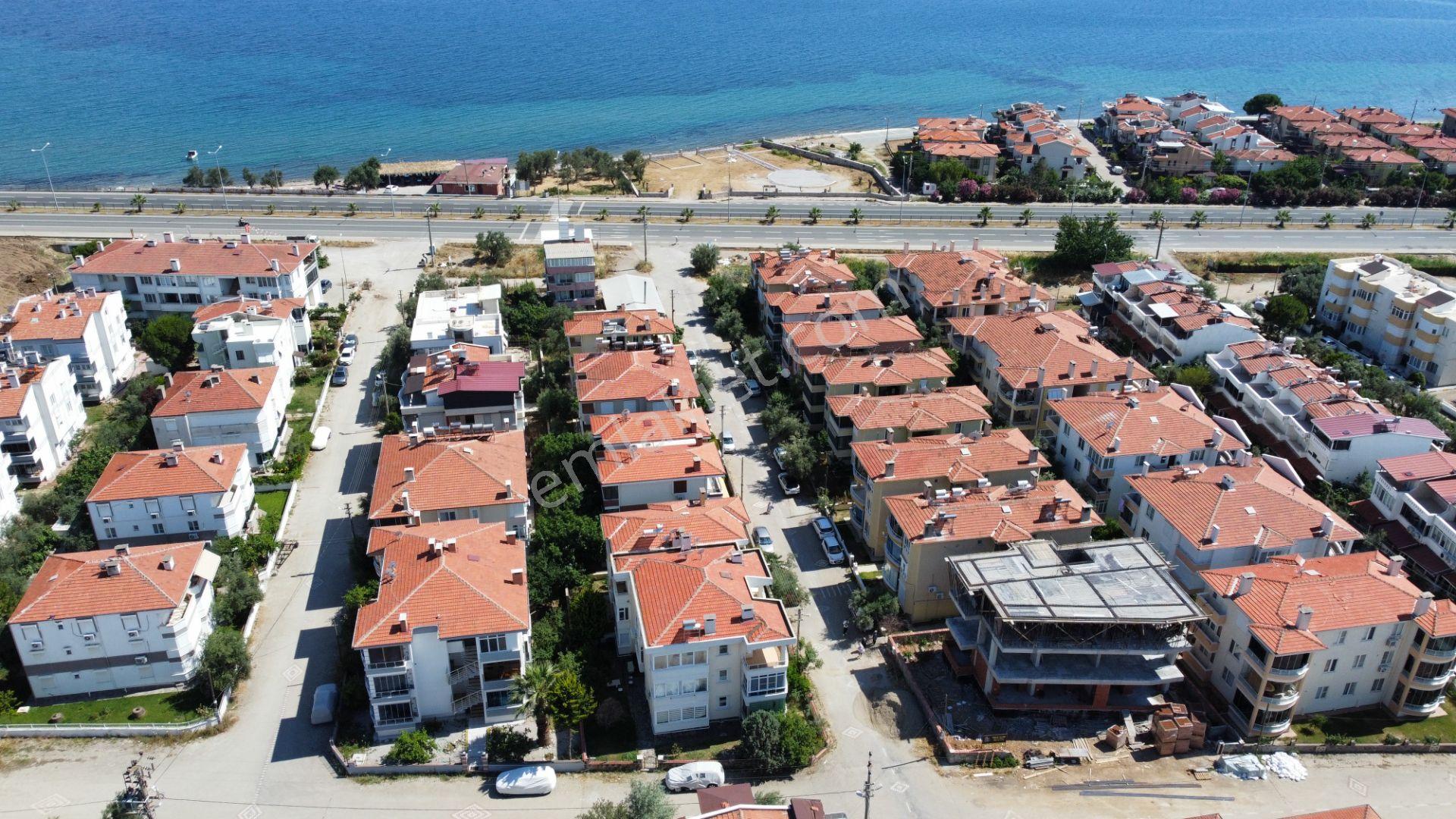 Altınoluk İlkbahar'dan Denize 150m Deprem Etütlü Yüksek Giriş 2+1 Ferah Daire - Görsel 17
