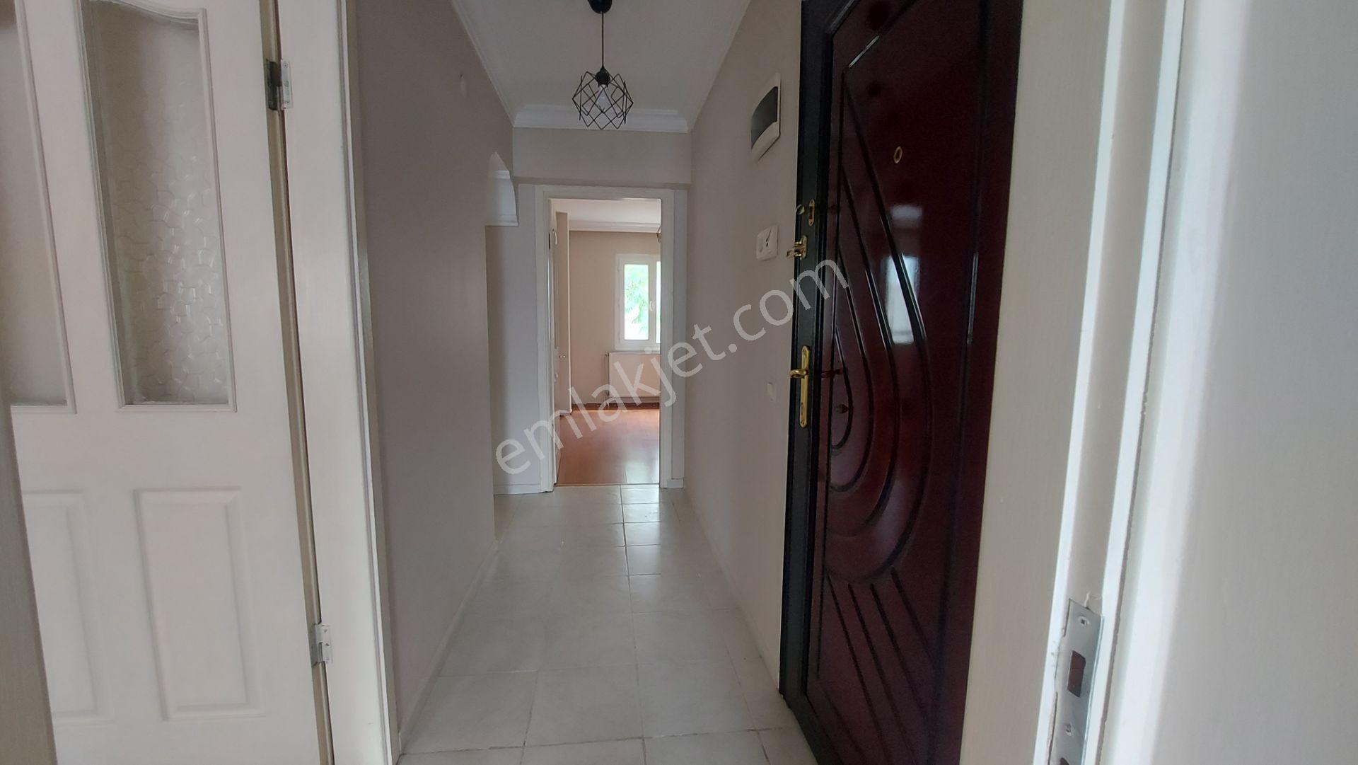 Karşıyaka Goncalar' Da Çift Cepheli, İzban’ A Yürüme Mesafesinde 2+1 Kiralık Daire - Görsel 8