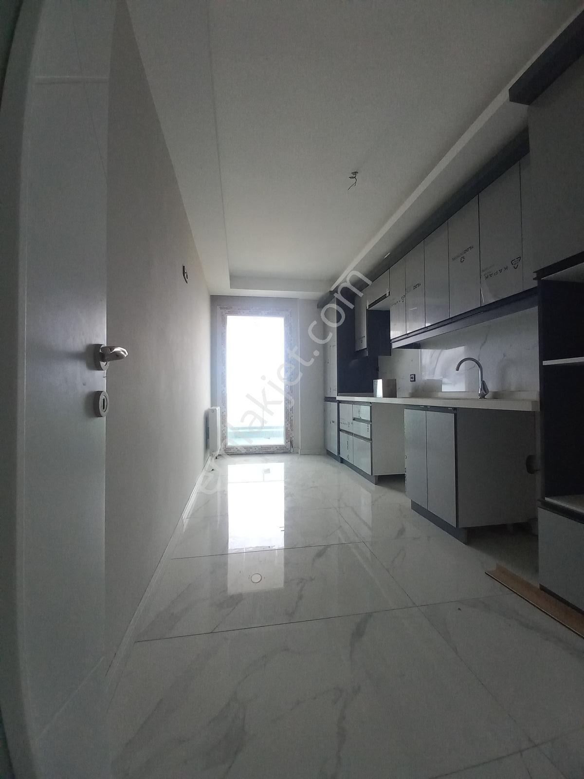 Full Deniz Manzaralı Havuzlu Sitede Satılık 4+1 Dubleks Daire - Görsel 32