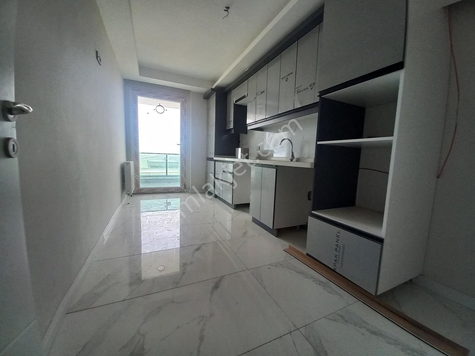 Full Deniz Manzaralı Havuzlu Sitede Satılık 4+1 Dubleks Daire - Görsel 23