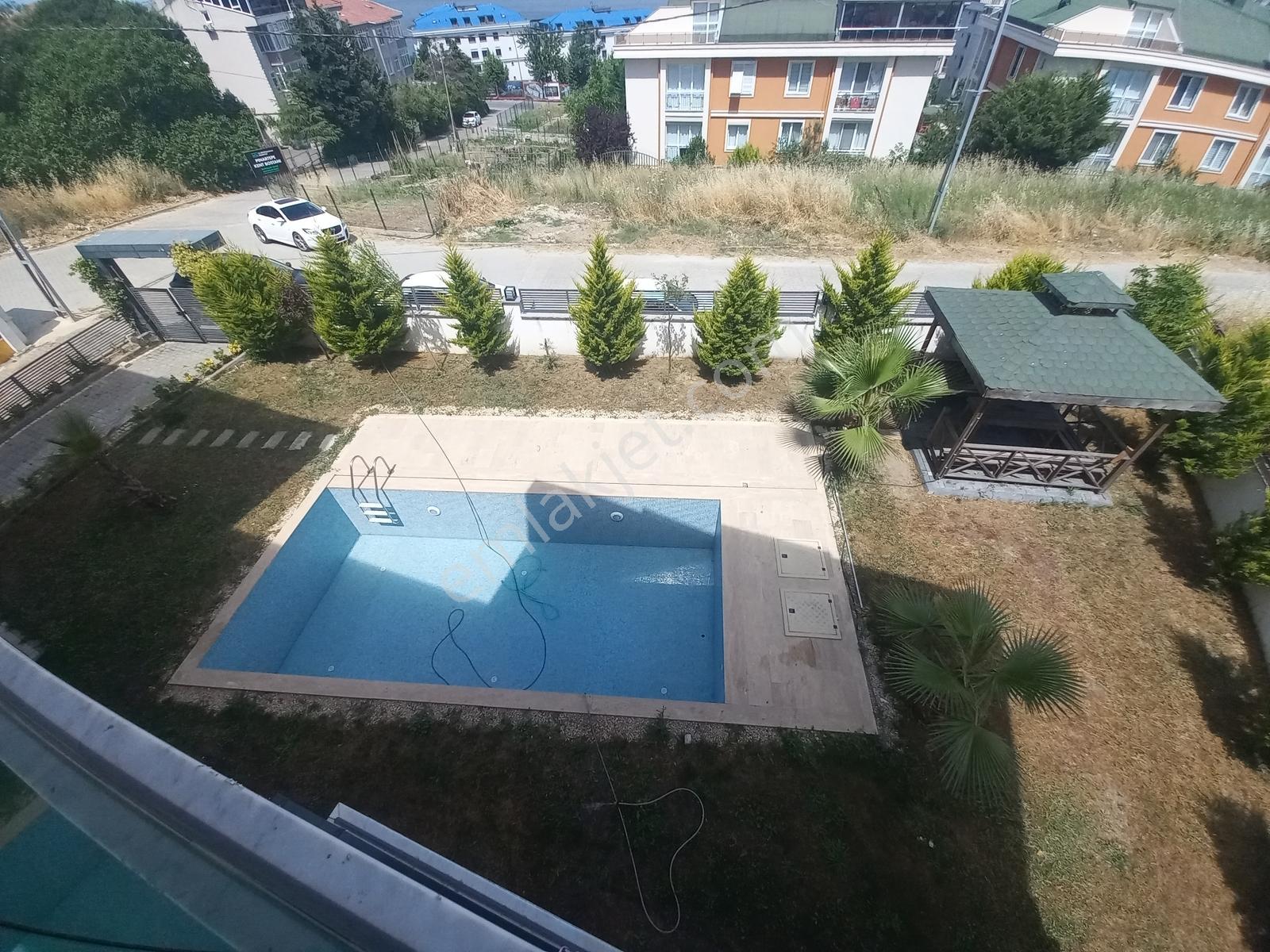 Full Deniz Manzaralı Havuzlu Sitede Satılık 4+1 Dubleks Daire - Görsel 14