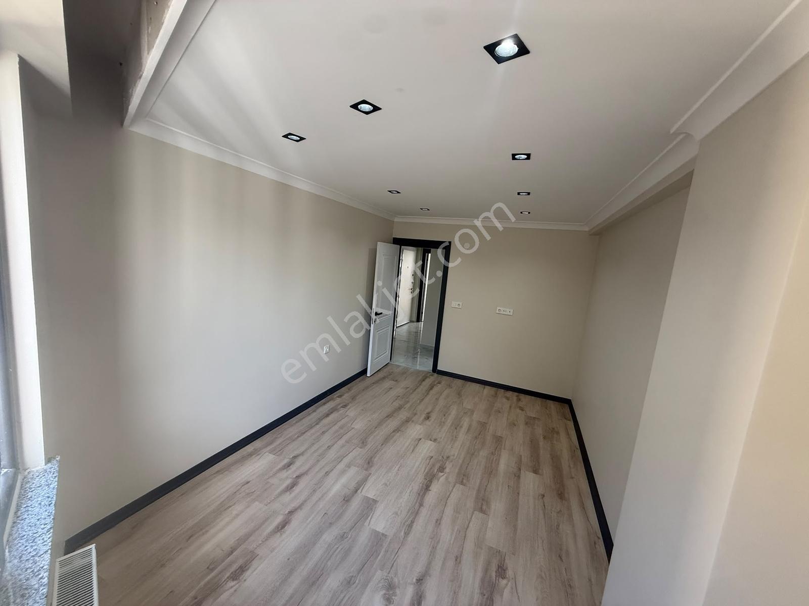 Home'dan Cadde Cepheli Sıfır Mükemmel 70m² 1+1 Lüks 2-kat Daire. - Görsel 10