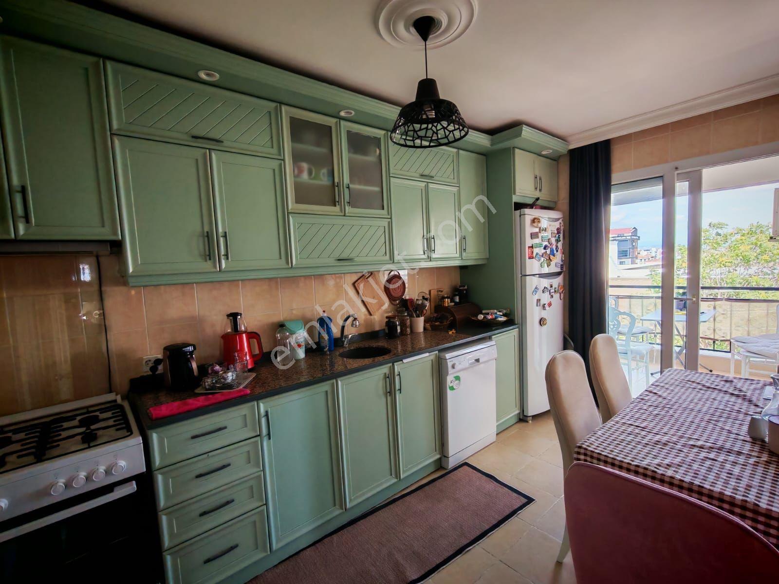 Barbaros Flora Evlerinde Satılık 3+1, Ara Kat, 140m² Ferah Daire - Görsel 17