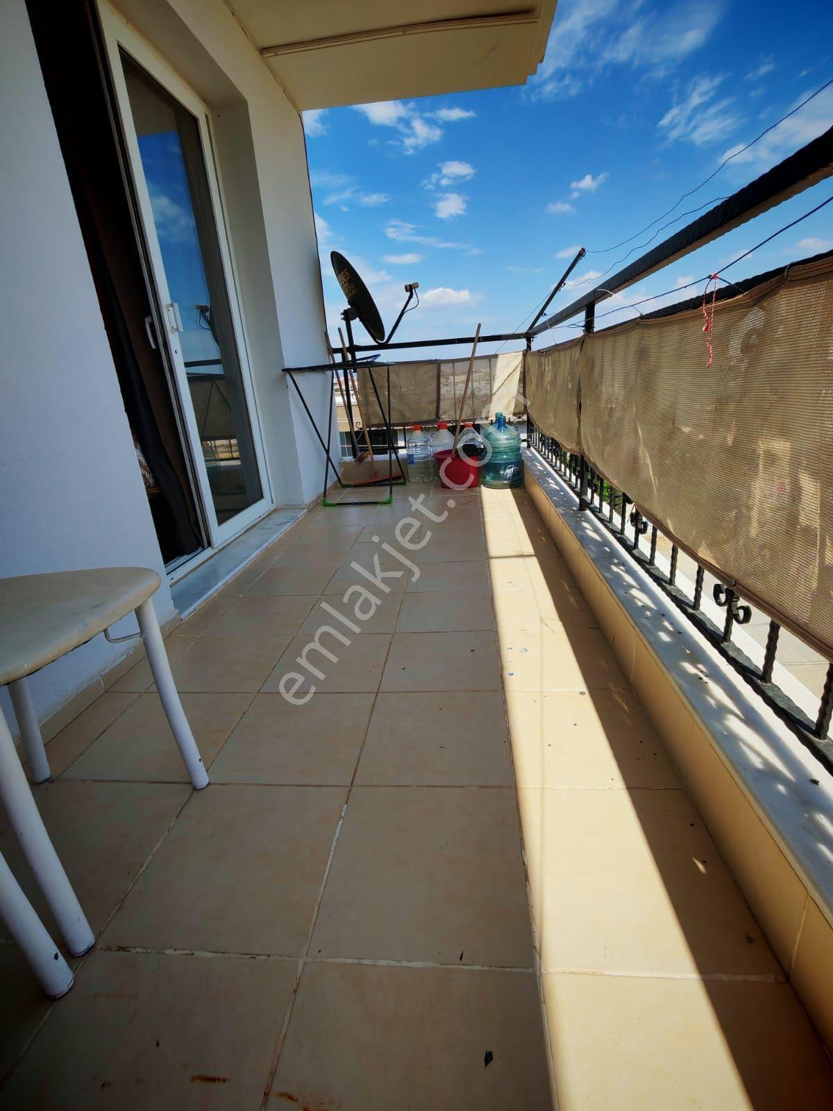Barbaros Flora Evlerinde Satılık 3+1, Ara Kat, 140m² Ferah Daire - Görsel 14