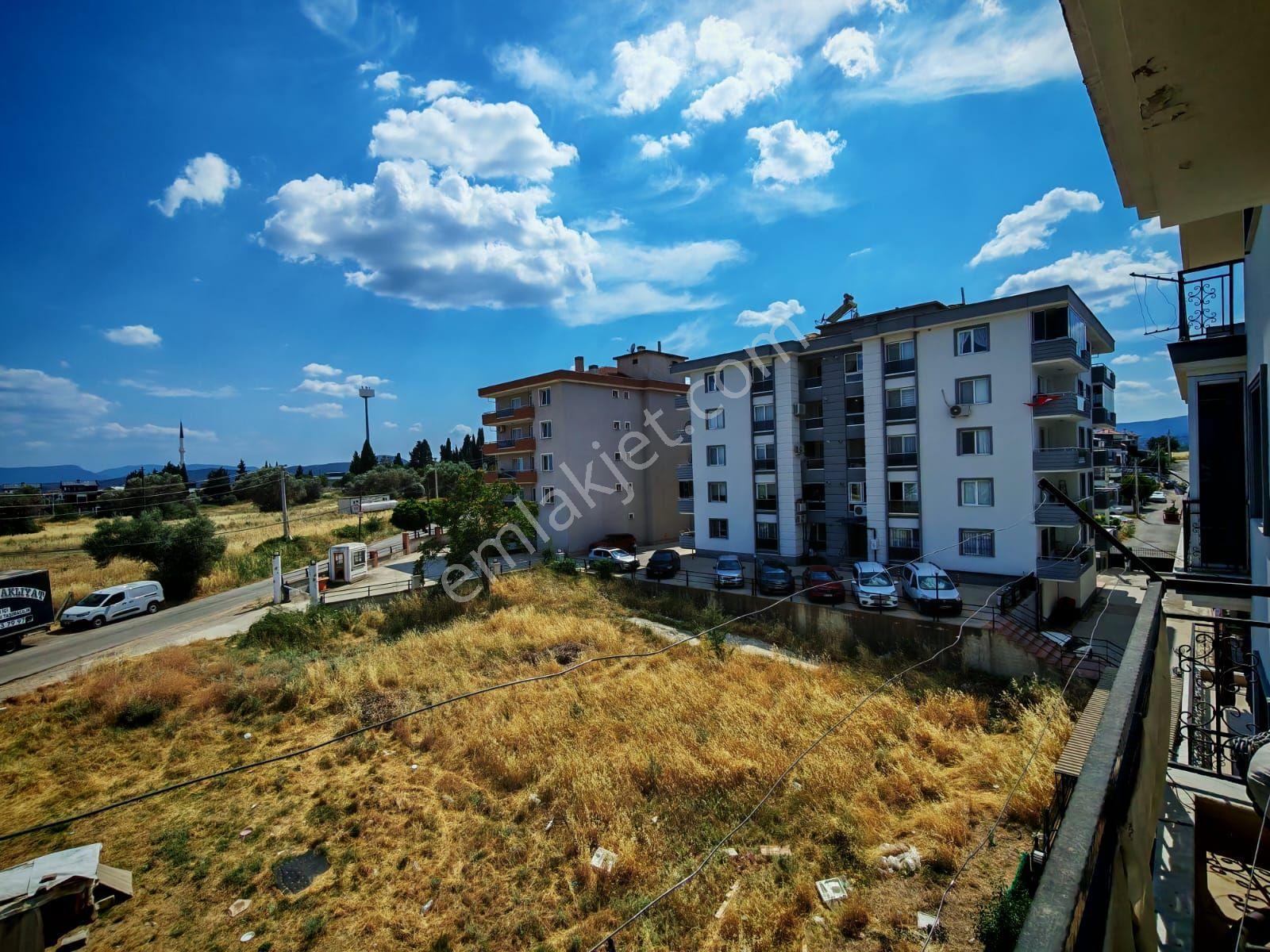 Barbaros Flora Evlerinde Satılık 3+1, Ara Kat, 140m² Ferah Daire - Görsel 16
