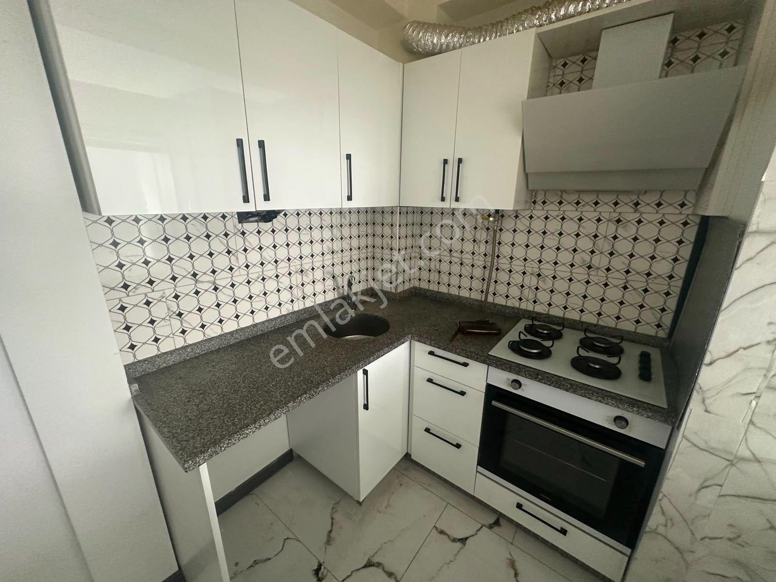 Öztel'den Şarhöyük Mahallesin De Kiralık 2+0 Asansörlü Daire - Görsel 6