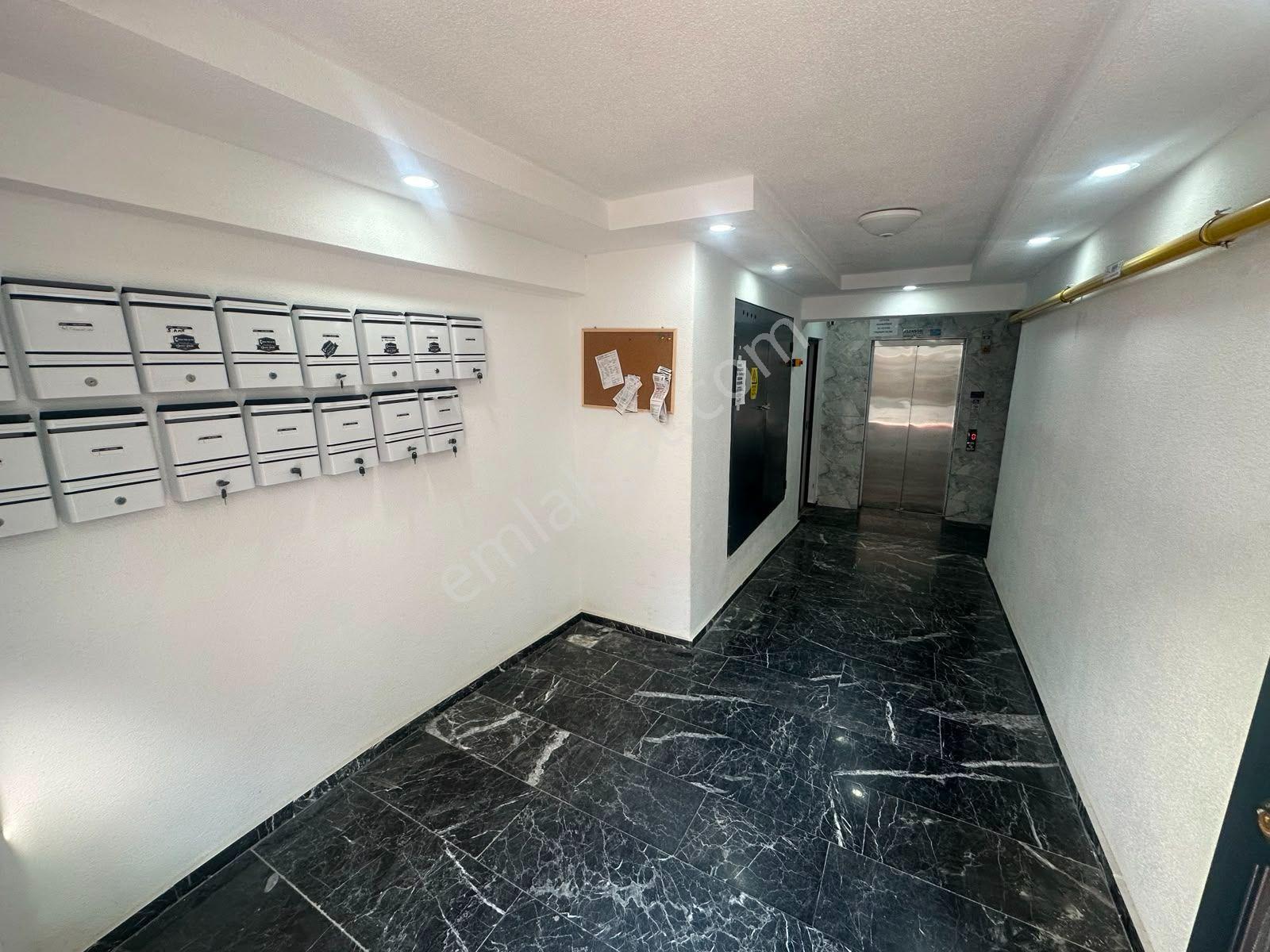 Öztel'den Şarhöyük Mahallesin De Kiralık 2+0 Asansörlü Daire - Görsel 14