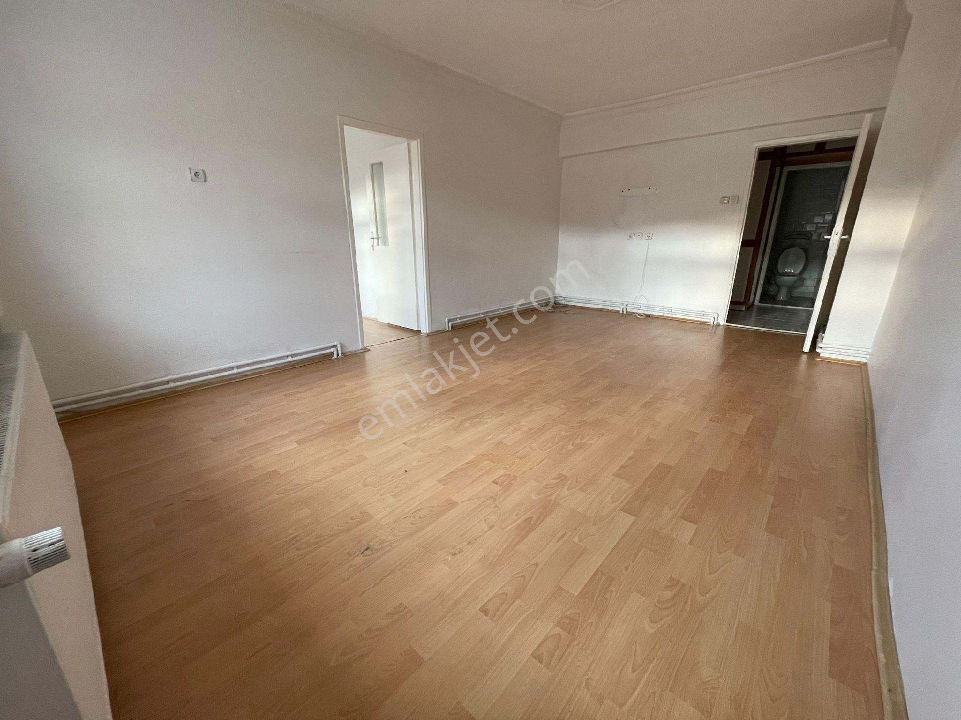 Sincan Mareşal Çakmak Mh. 3+1 Trene Yakın 3.son Katta Kiralık Daire - Görsel 6