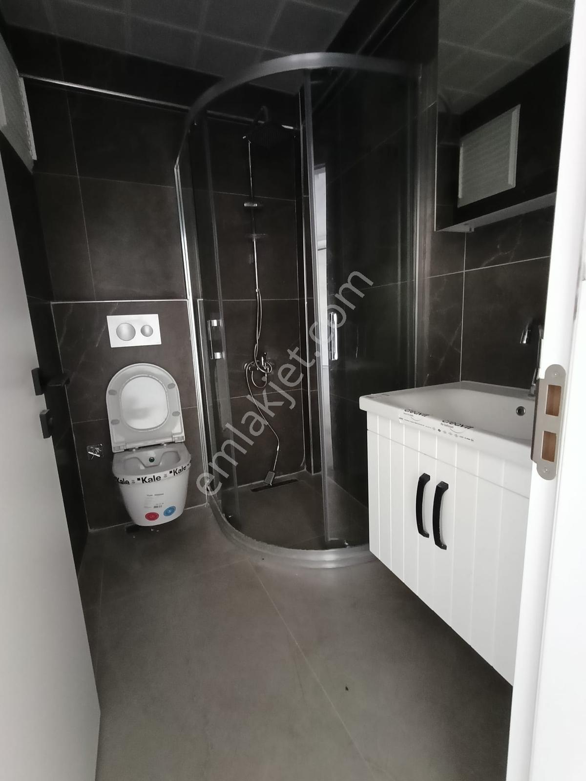 Yenimahalle Çarşı Caddesi'nde Sıfır Binada Kiralık 1+1 - Görsel 7