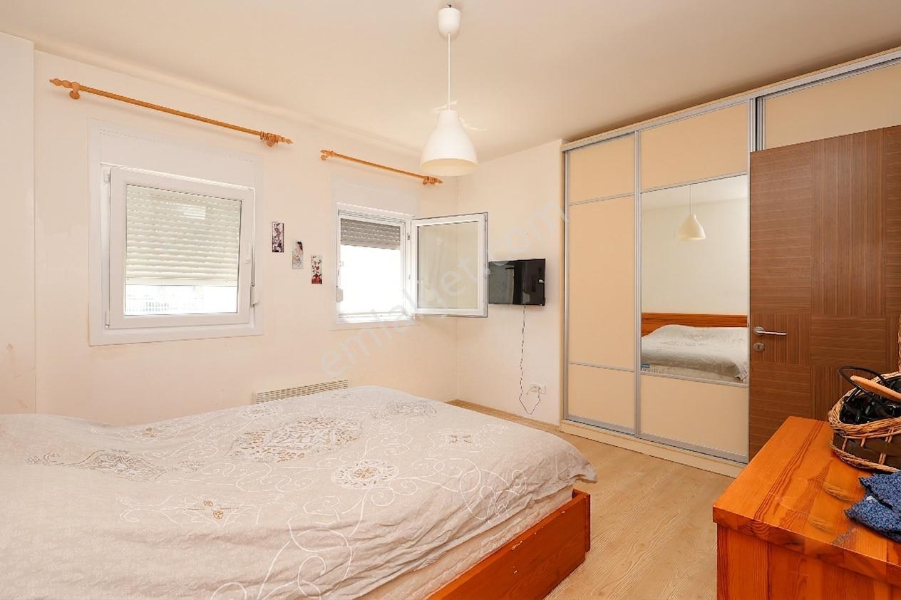 S-a-k-a-l-l-ı-dan Karabağ Deniz Manzaralı 3+1 Boş Kiralık Daire - Görsel 21