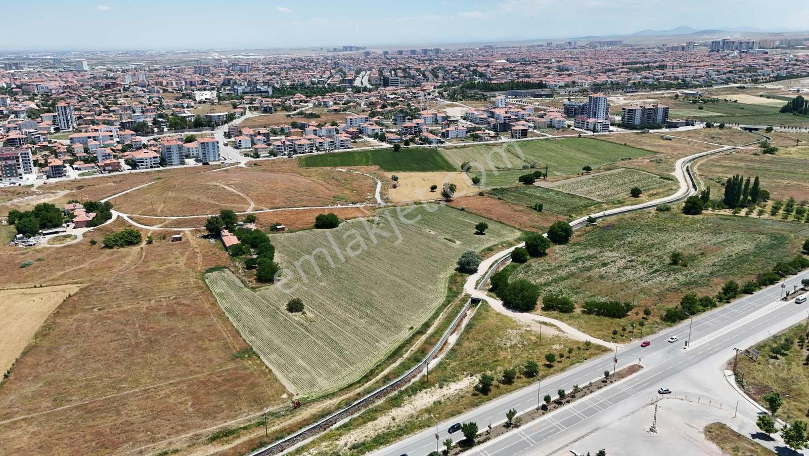 Karamanda Turizim + Ticari + Konut İmarlı Arsa - Görsel 11