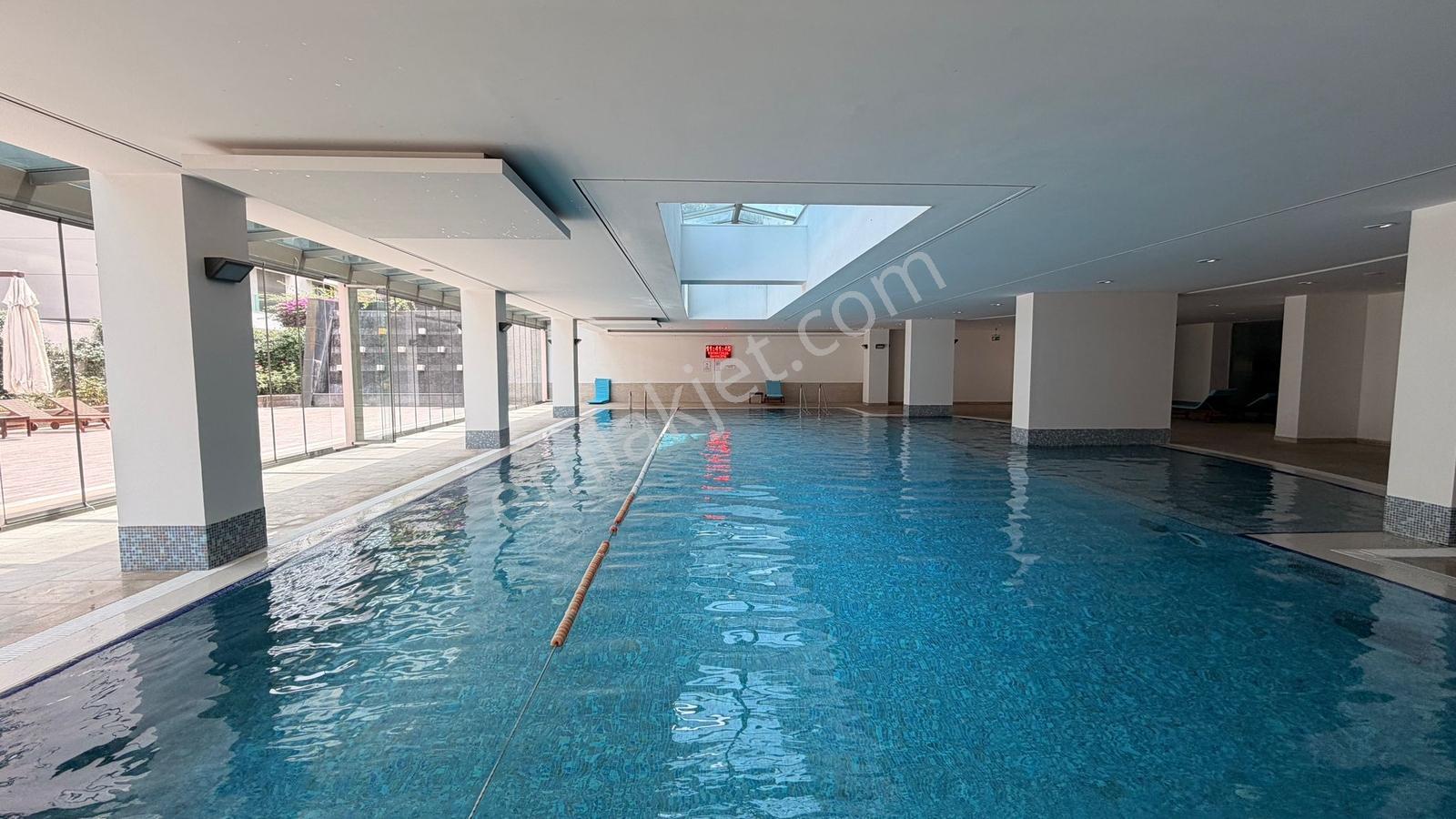 Narlıdere Smyrna Park 6+1 350 M2 Müstakil Bahçeli Emsalsiz Daire