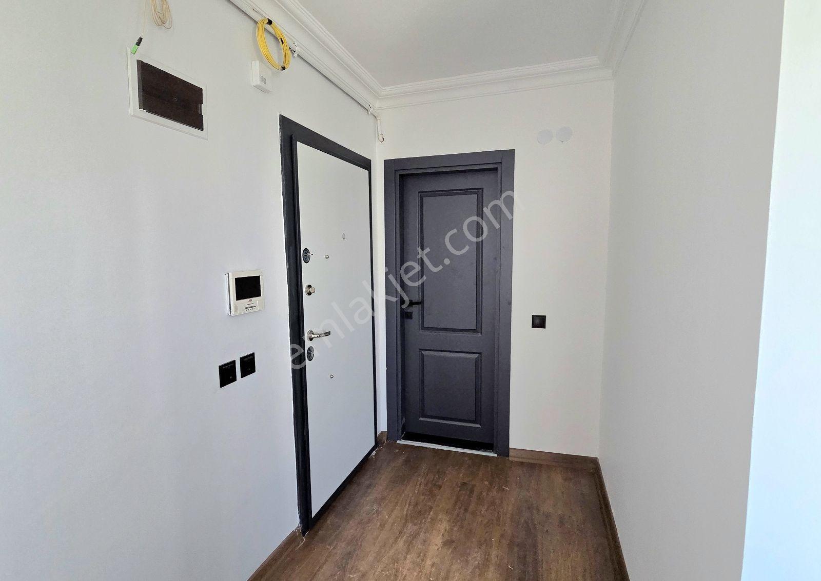 Liman Mah.doğalgazlı,deniz Manzaralı, Full Tadilatlı 3+1 Kiralık - Görsel 3