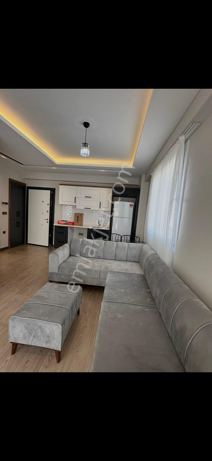 Cadde Üstü Ful Eşyalı Daire - Görsel 3