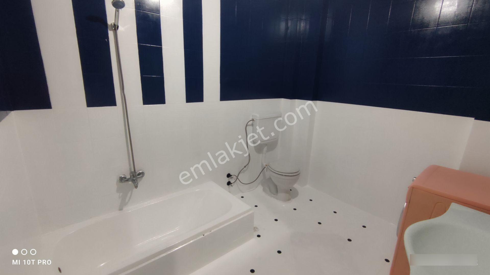 Merkezi Konumda Sahibinden Kiralık 3+1 Çift Balkonlu Daire - Görsel 18