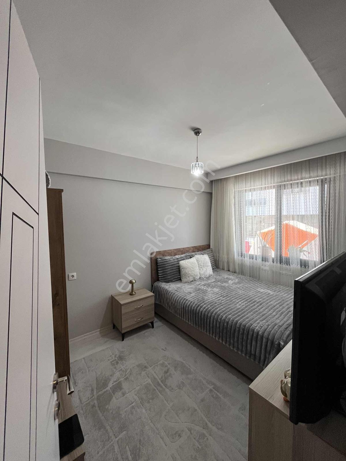 Mega Gayrimenkulden Satılık 2+1 Lüx Daire - Görsel 16