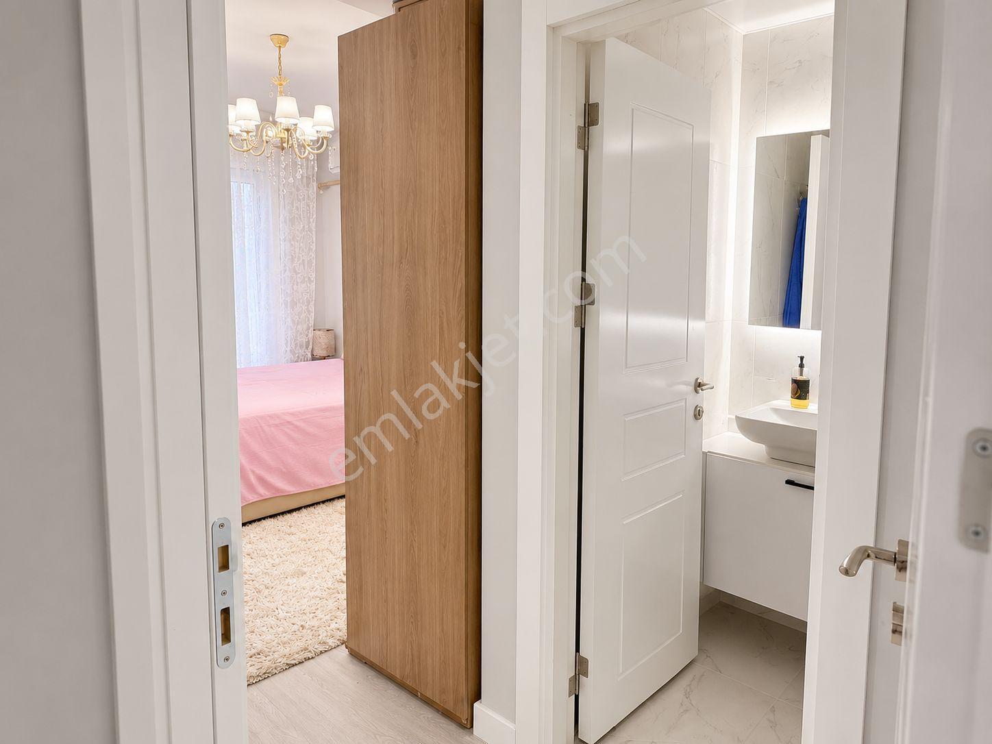 Hurma Merkez'de Havuzlu Sitede Geniş Eşyalı 2+1 Satılık Daire - Görsel 23