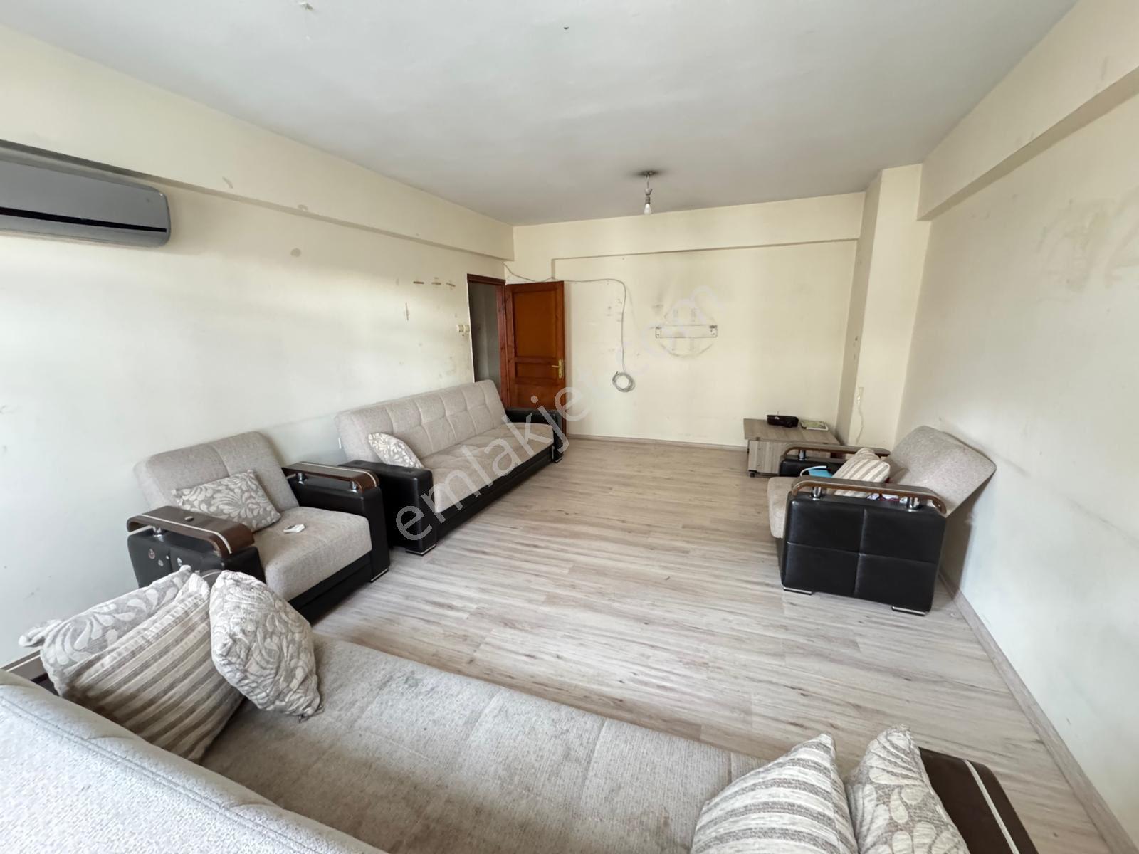 Kadıkoy Mahallesinde İci Temiz Satılık Daire - Görsel 18