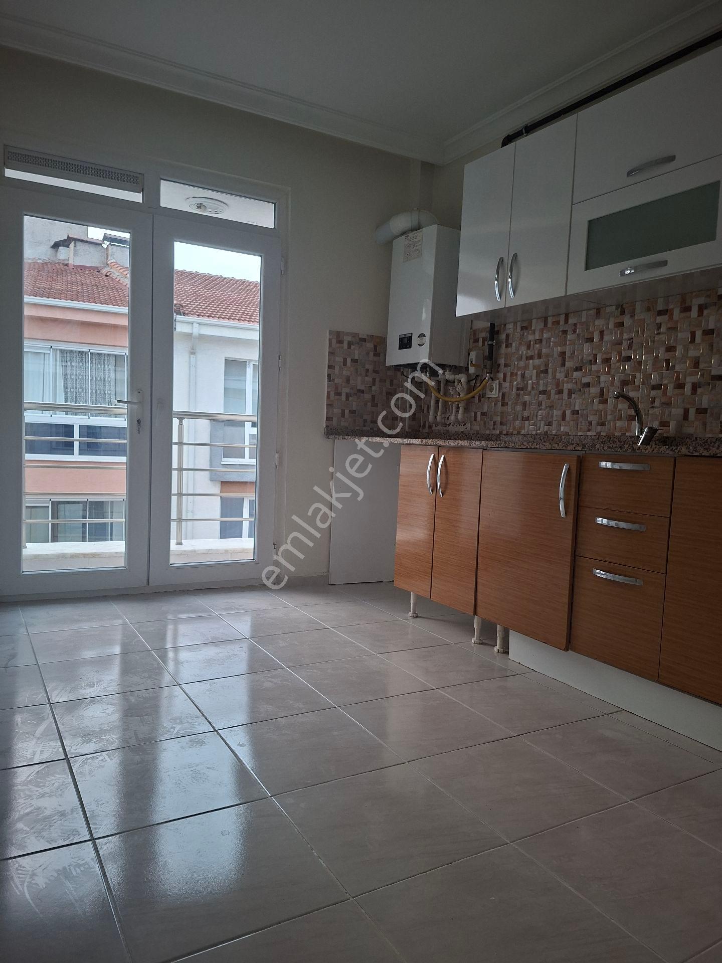 Sahibinden Derman Caddesi Asansörlü 2+1 - Görsel 11