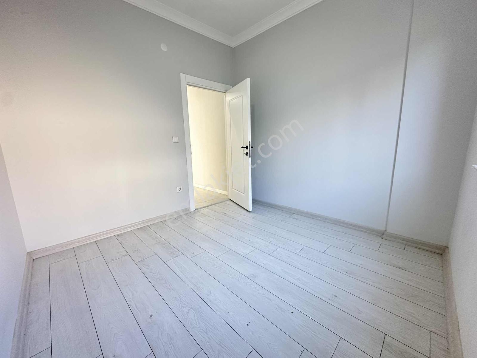 Site İçinde, Kapalı Otoparklı, Şarj İstasyonlu 3+1 Bahçe Katı - Görsel 25