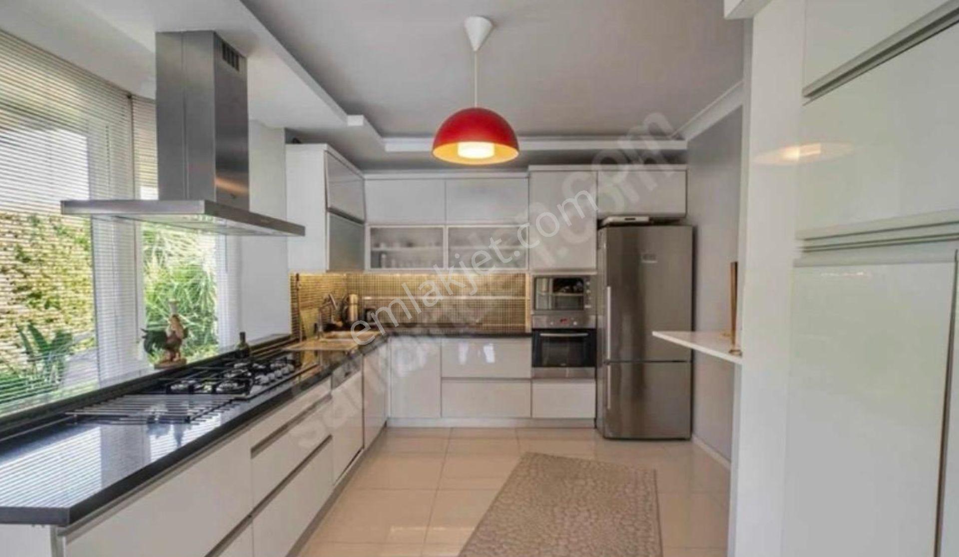 Güzelbahçe Kahramandere 5+2 Tripleks Villa Site İçerisinde - Görsel 9