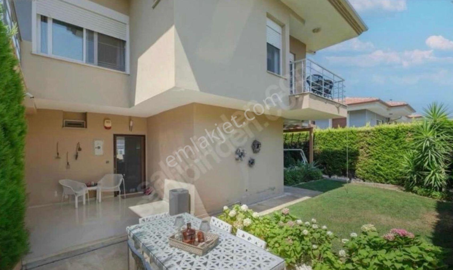 Güzelbahçe Kahramandere 5+2 Tripleks Villa Site İçerisinde - Görsel 5