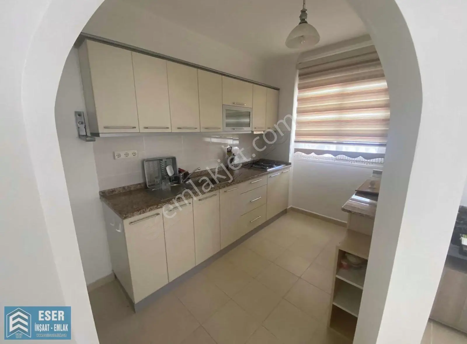 Didim Efeler Mahallesinde Satılık Site İçinde Eşyalı 2+1 Daire - Görsel 3