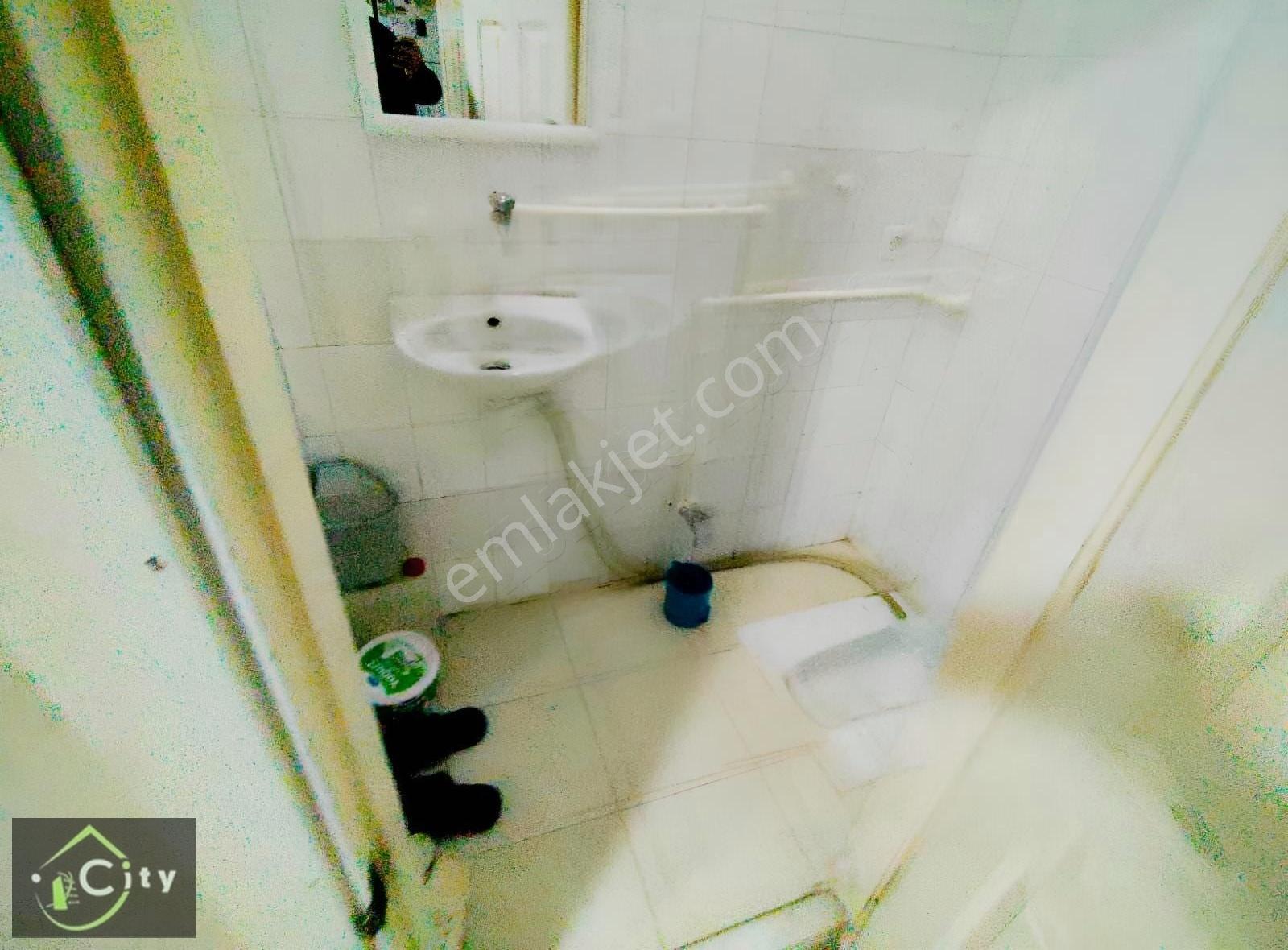 Acil Fatih'de Cıty Emlaktan Dubleks 5+2 230 M2 - Görsel 4