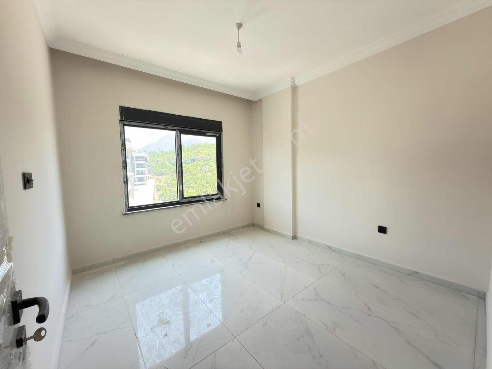 Oba Karakocalı Bölgesinde Site İçinde Kiralık Daire - Görsel 2
