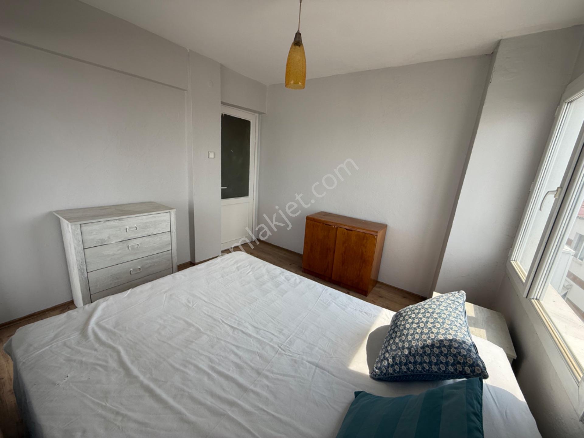Karabağlar Vatan Mahallesi’nde Full Deniz Manzaralı 3+1 | 120 M² | Balkonlu Kapalı Mutfak - Görsel 15