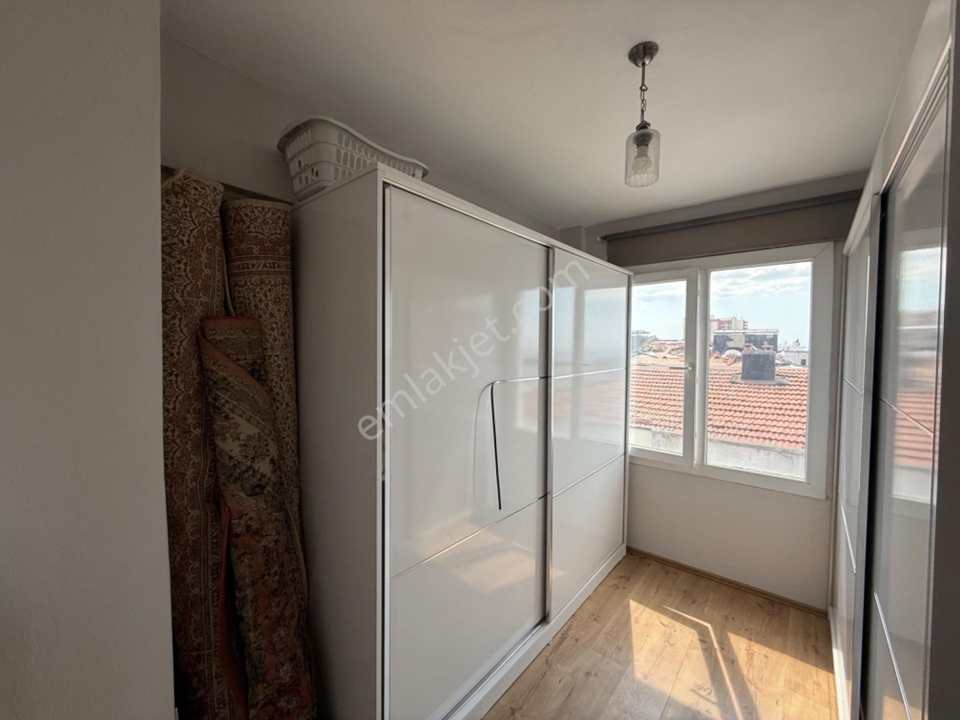 Karabağlar Vatan Mahallesi’nde Full Deniz Manzaralı 3+1 | 120 M² | Balkonlu Kapalı Mutfak - Görsel 19