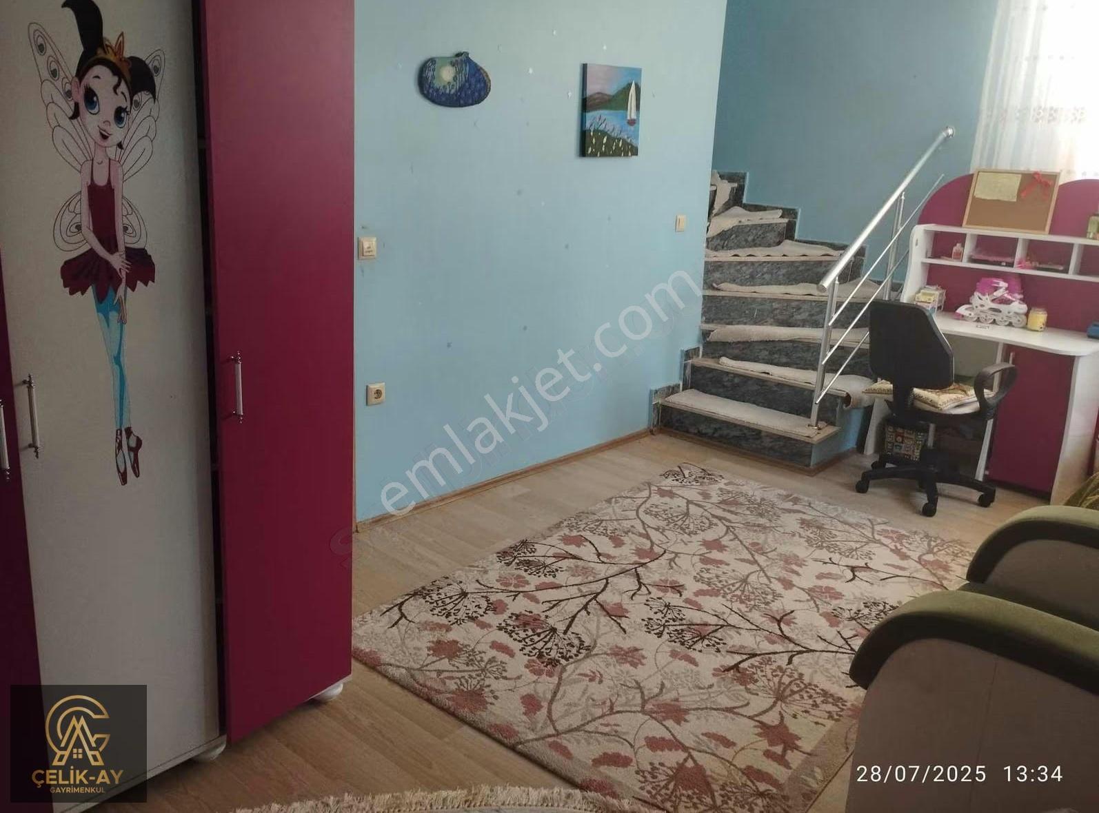 Osmangazi Mahallesi'nde Kiralık Geniş 3+2 Ters Dubleks Daire - Görsel 6