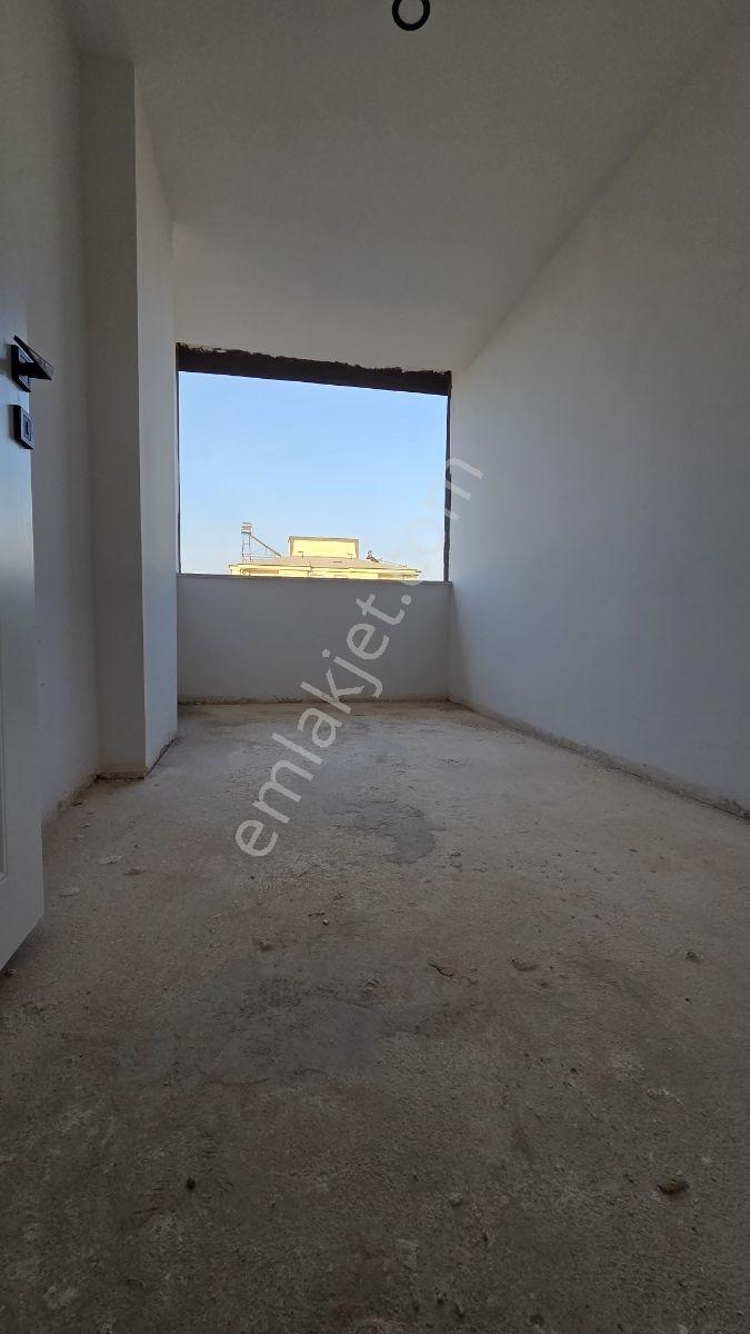 Varsak Esentepe Mahallesinde 3.katta Asansörlü 2+1 90m² Fırsat - Görsel 11