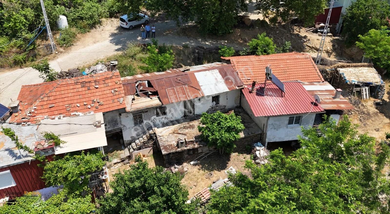 Yönter Emlaktan Cambazlıda Satılık 169 M² Avlulu İki Katlı Ev - Görsel 15